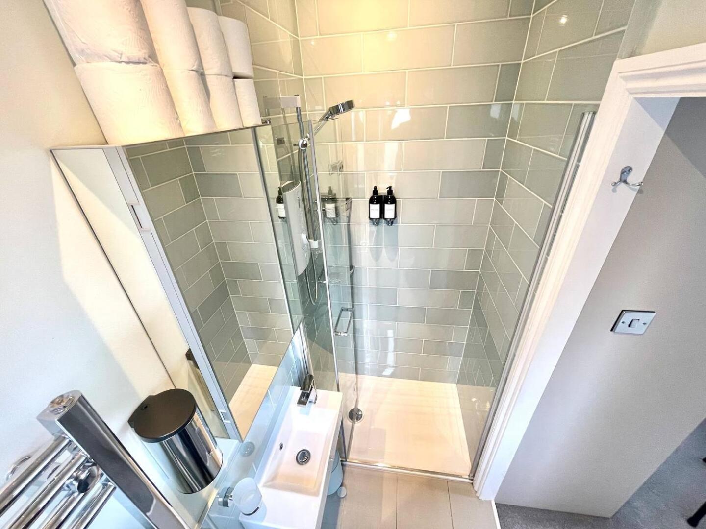 Casa de férias Luxury King-bed Ensuite With Tranquil Garden Views Londres